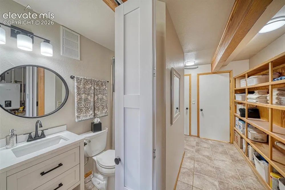 895 Acorn Road Cotopaxi, CO 81223