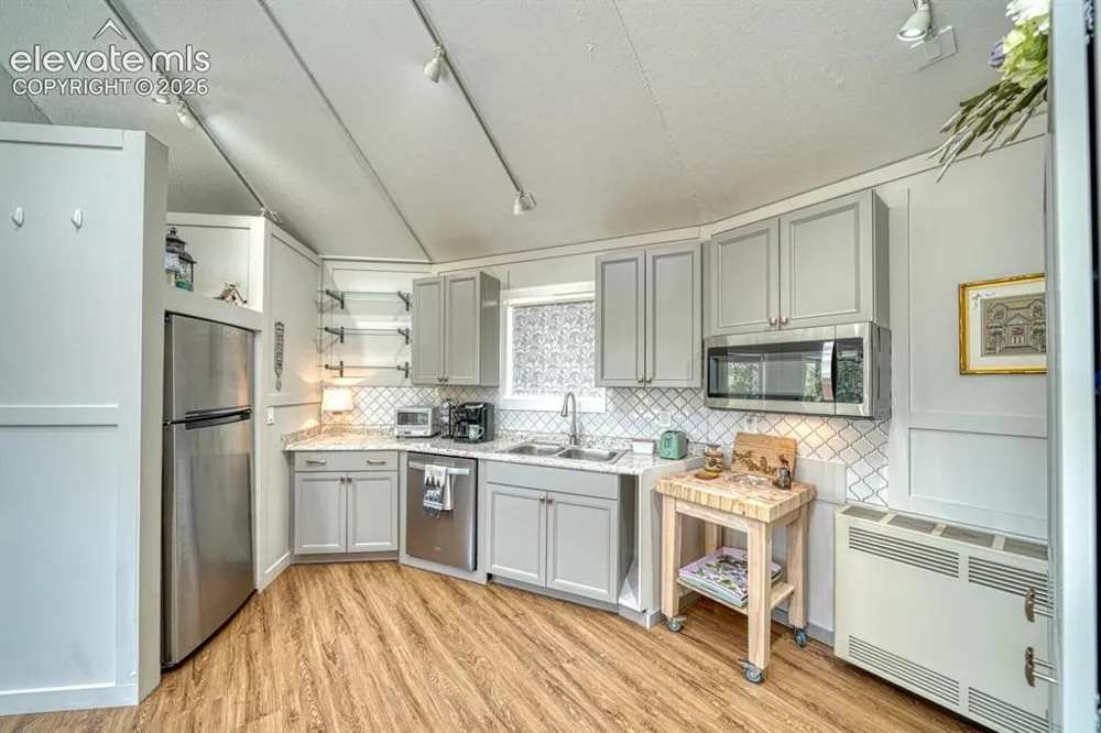 895 Acorn Road Cotopaxi, CO 81223