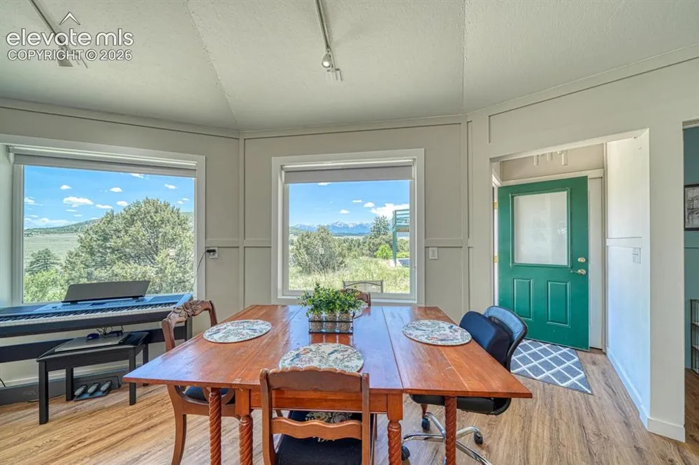 895 Acorn Road Cotopaxi, CO 81223