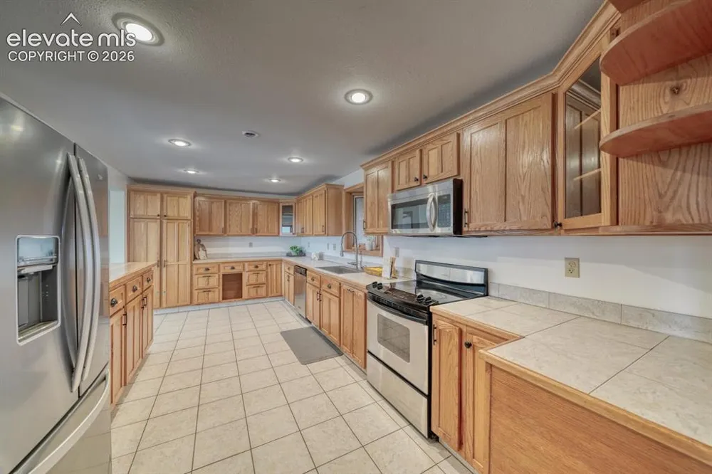 75 Muirfield Drive Westcliffe, CO 81252