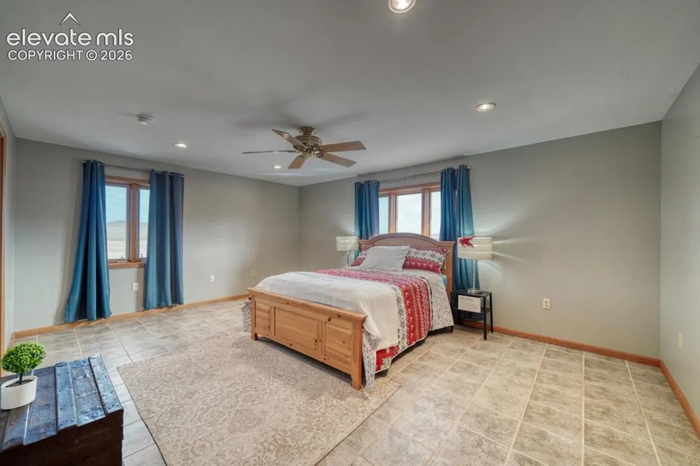 75 Muirfield Drive Westcliffe, CO 81252