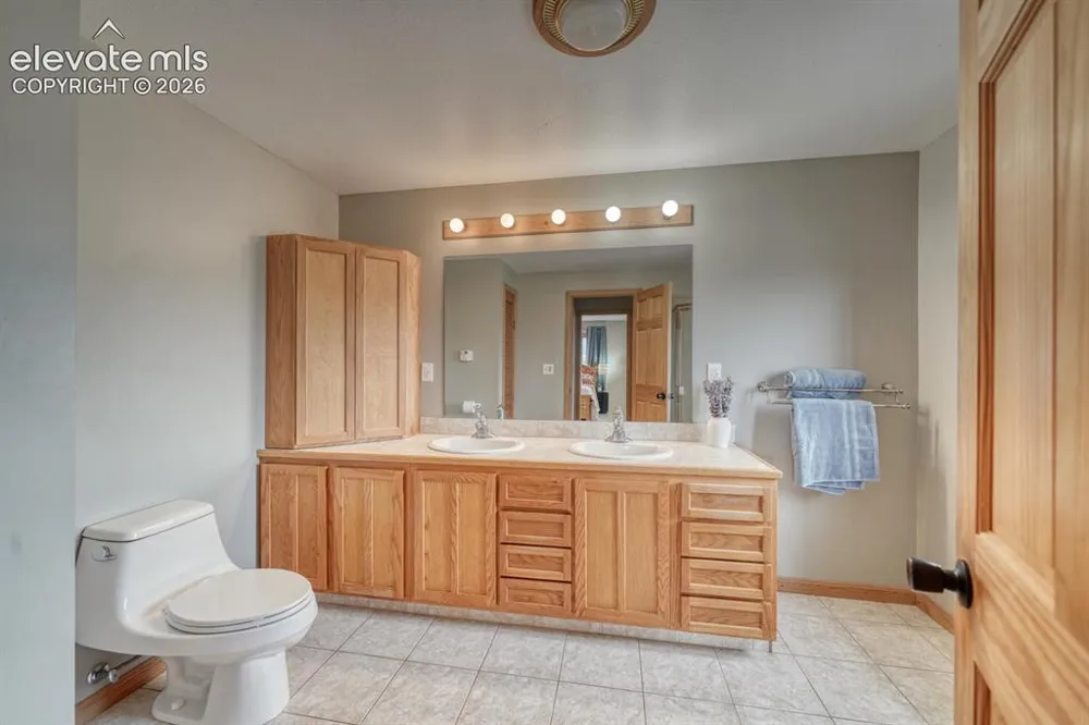 75 Muirfield Drive Westcliffe, CO 81252