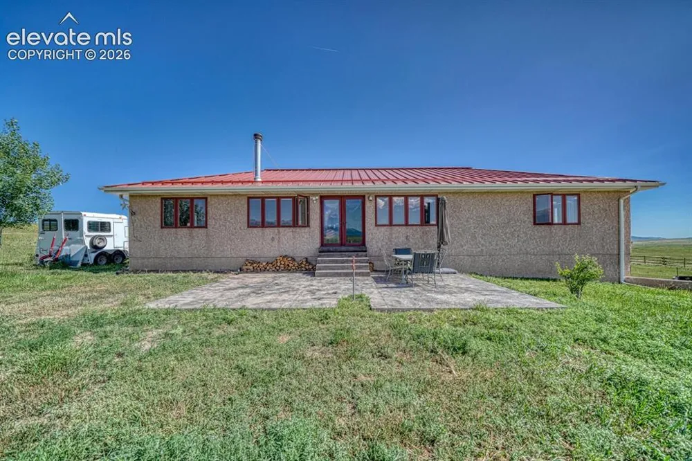 75 Muirfield Drive Westcliffe, CO 81252