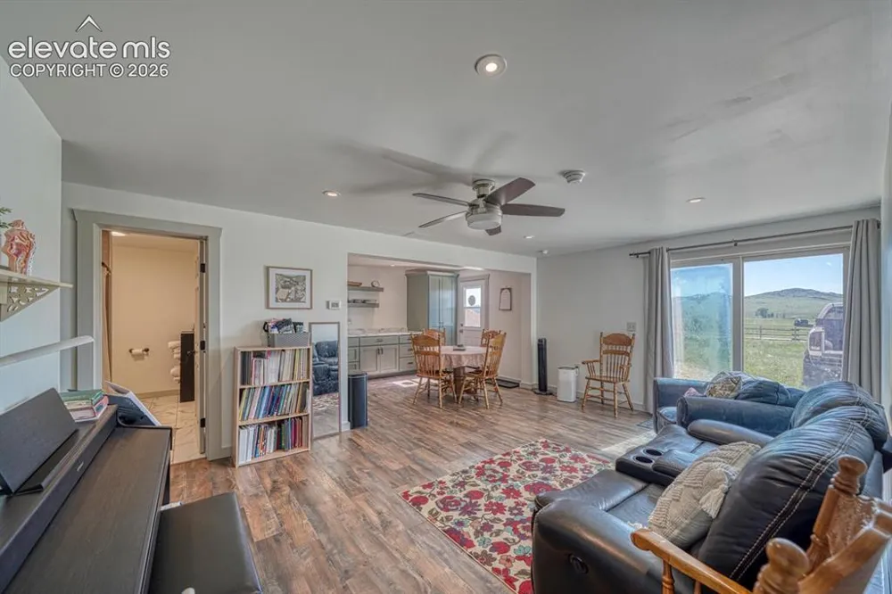 75 Muirfield Drive Westcliffe, CO 81252