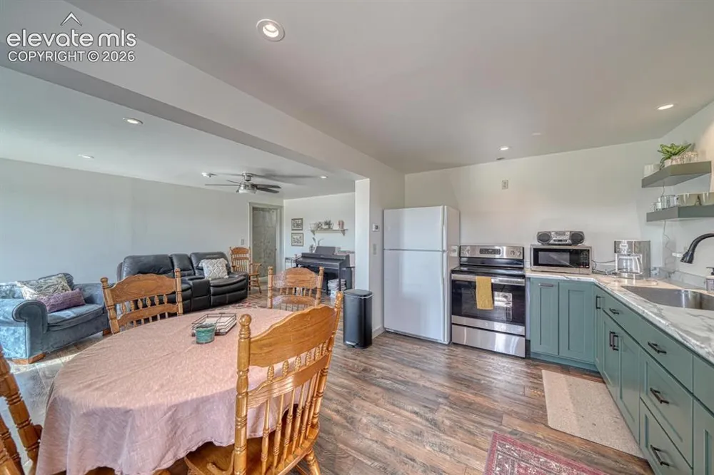 75 Muirfield Drive Westcliffe, CO 81252