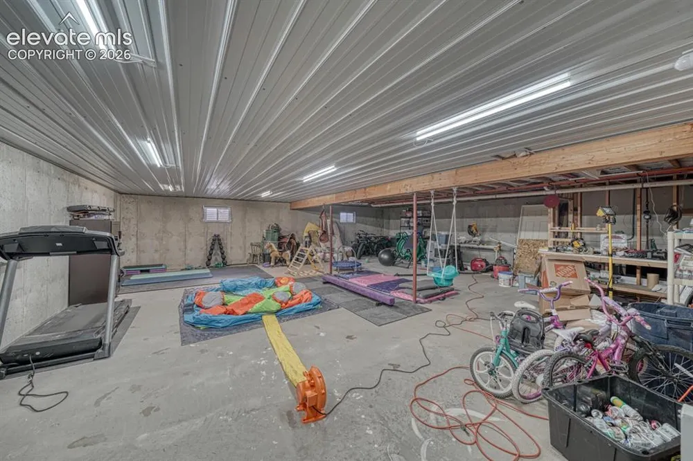 75 Muirfield Drive Westcliffe, CO 81252