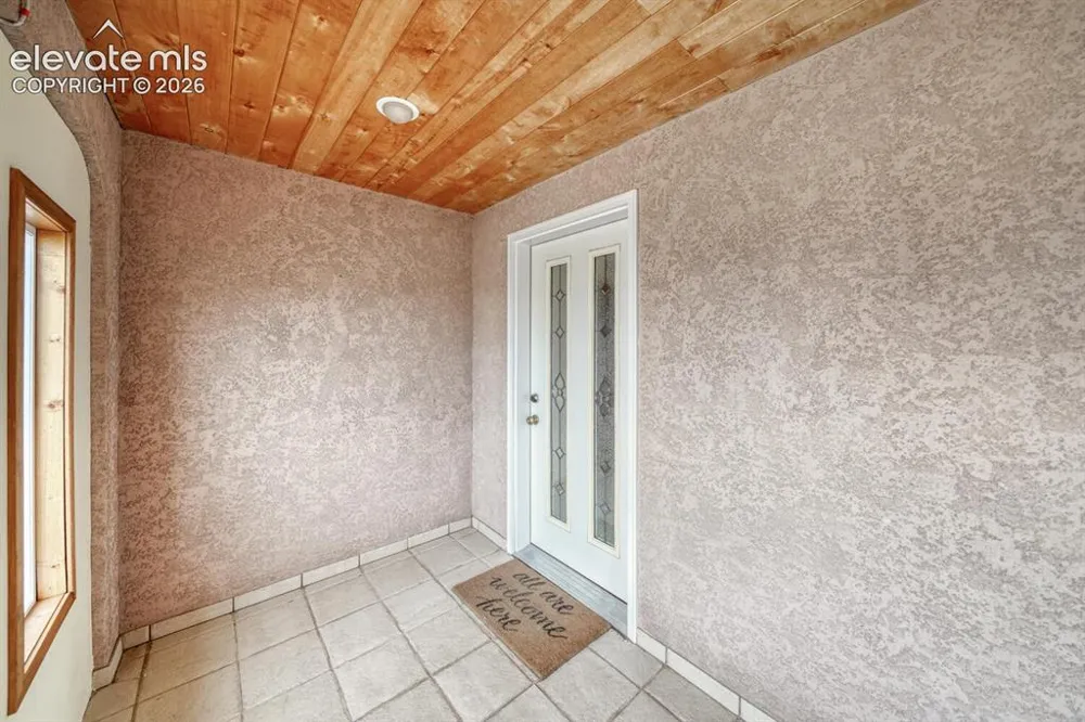 75 Muirfield Drive Westcliffe, CO 81252