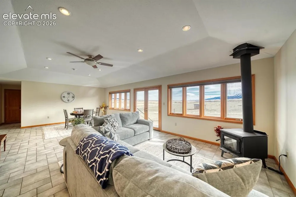 75 Muirfield Drive Westcliffe, CO 81252