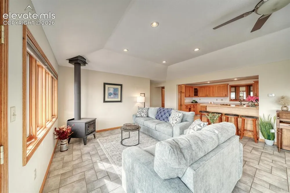 75 Muirfield Drive Westcliffe, CO 81252