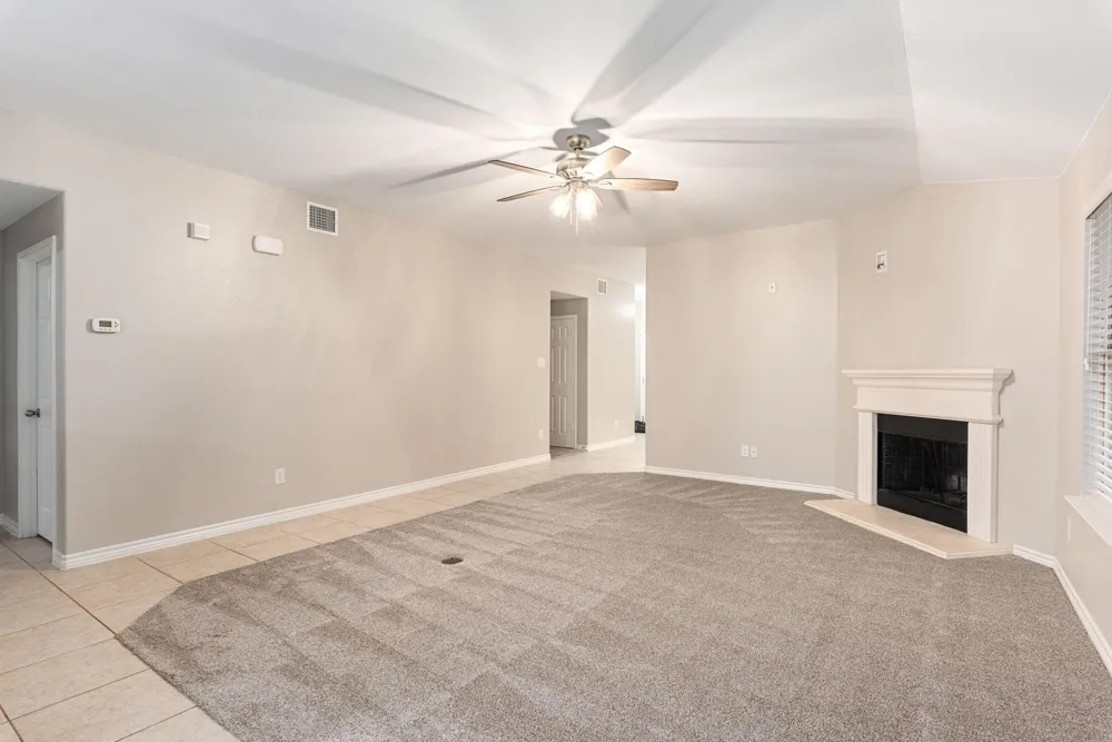4521 Lakeside Hollow Street Fort Worth, TX 76262