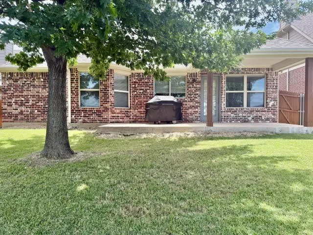 4521 Lakeside Hollow Street Fort Worth, TX 76262