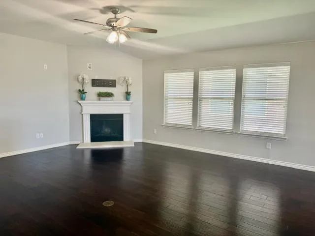 4521 Lakeside Hollow Street Fort Worth, TX 76262
