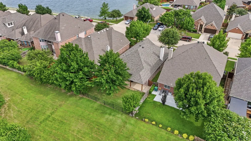 4521 Lakeside Hollow Street Fort Worth, TX 76262
