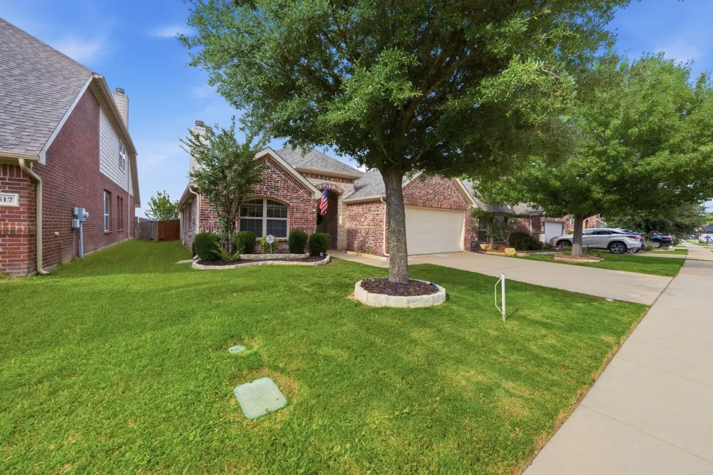 4521 Lakeside Hollow Street Fort Worth, TX 76262