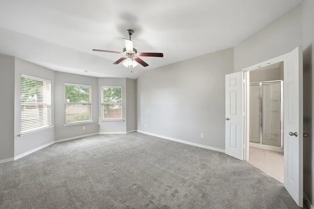 4521 Lakeside Hollow Street Fort Worth, TX 76262