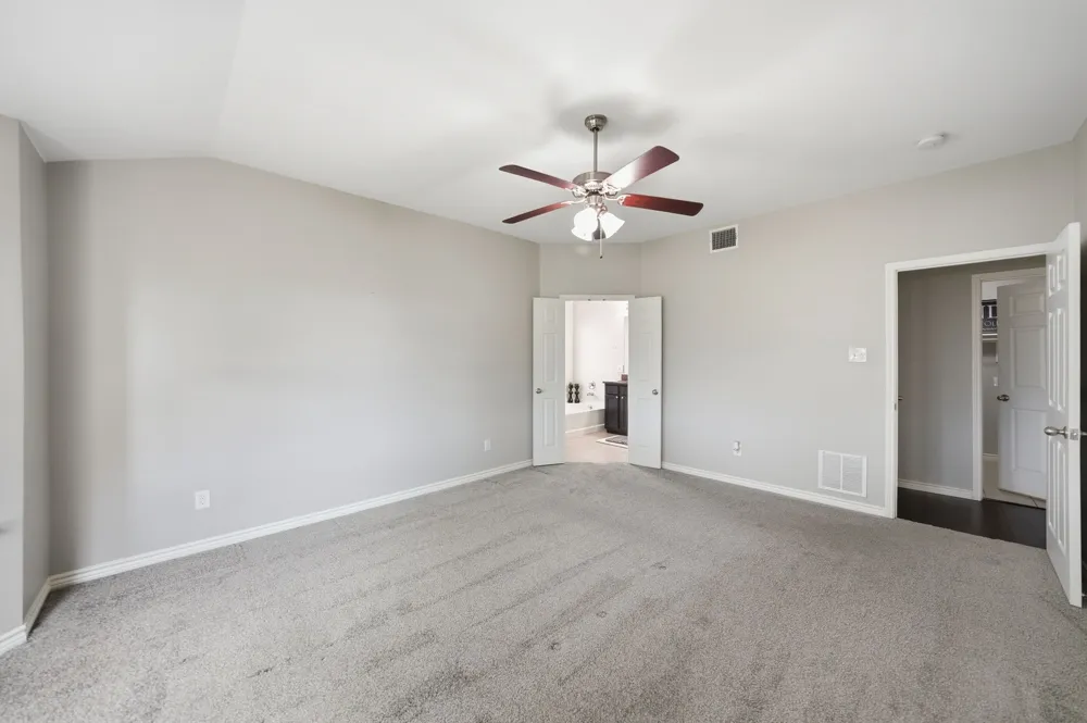4521 Lakeside Hollow Street Fort Worth, TX 76262