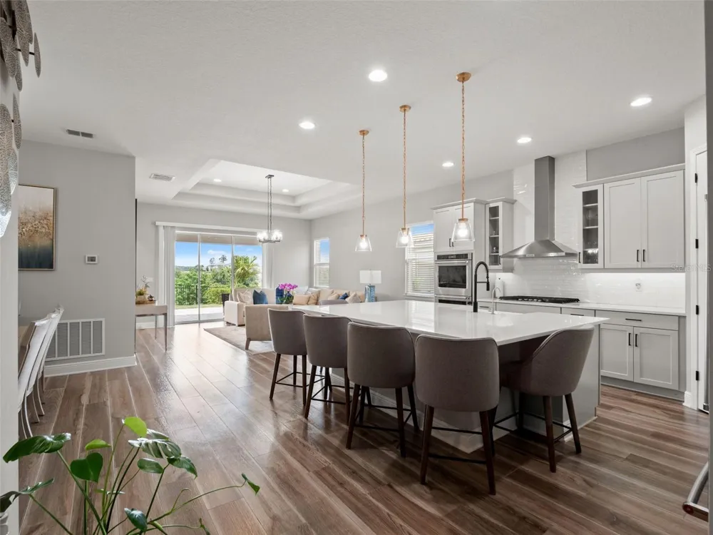 16049 VOLTERRA POINT Montverde, FL 34756