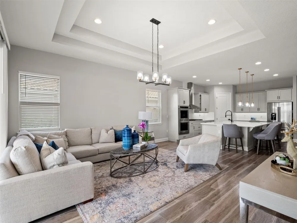 16049 VOLTERRA POINT Montverde, FL 34756