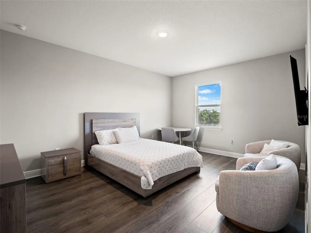 16049 VOLTERRA POINT Montverde, FL 34756
