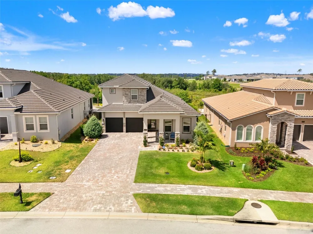 16049 VOLTERRA POINT Montverde, FL 34756