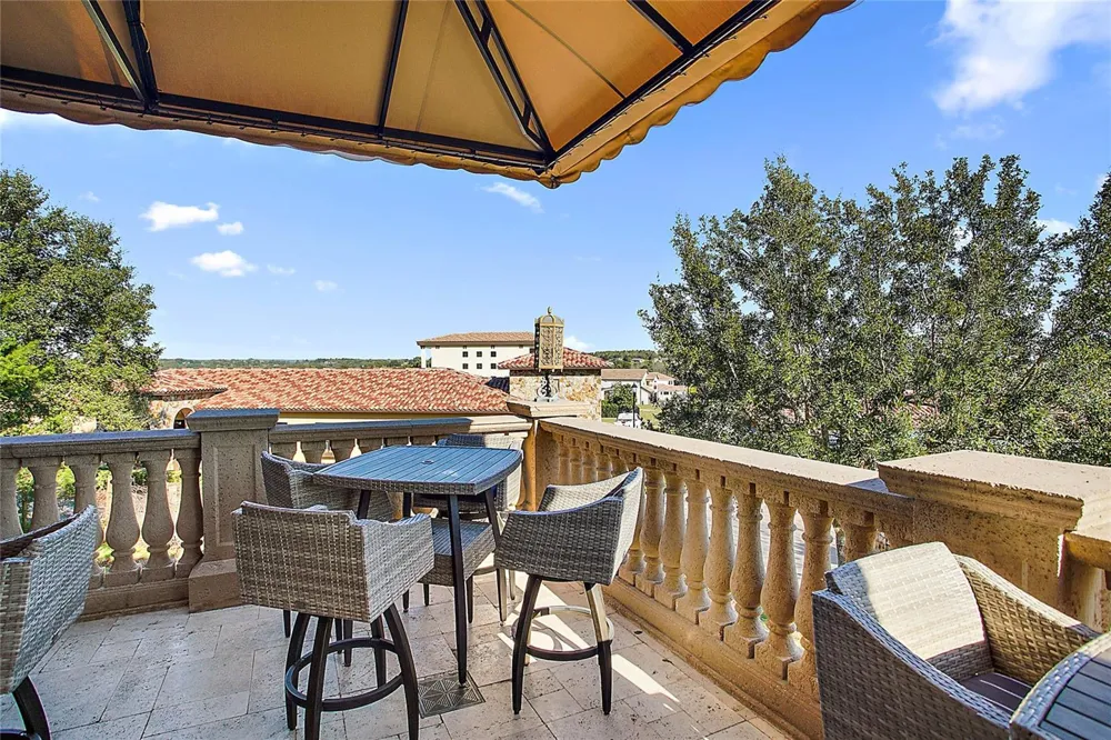 16049 VOLTERRA POINT Montverde, FL 34756