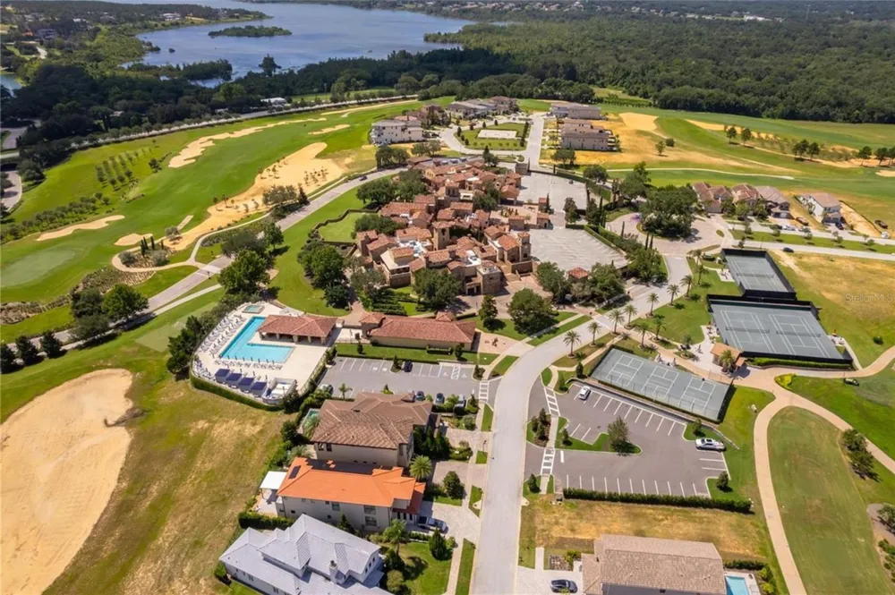 16049 VOLTERRA POINT Montverde, FL 34756
