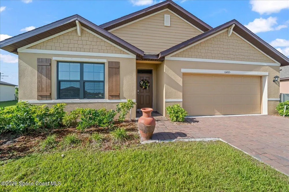6485 Topaz Drive Grant, FL 32949