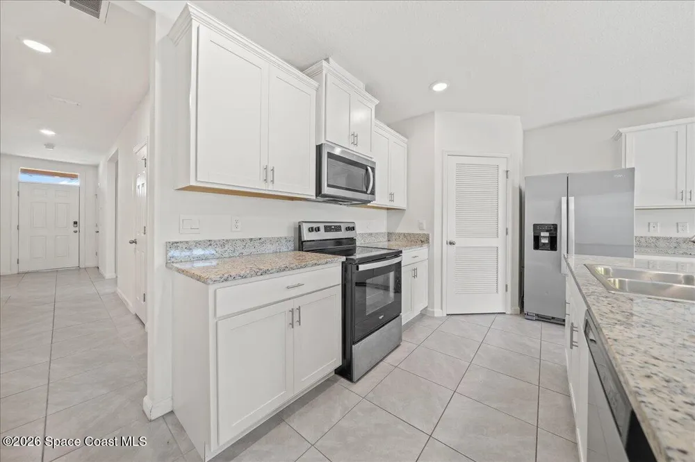 6485 Topaz Drive Grant, FL 32949