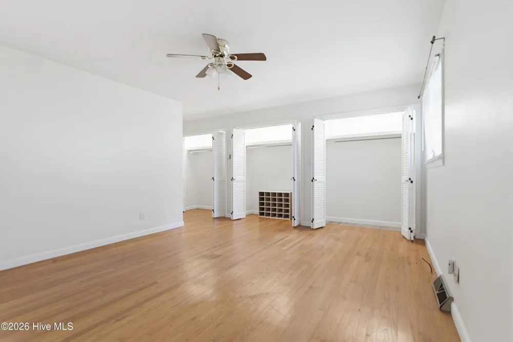 527 Edgewood Circle Whiteville, NC 28472