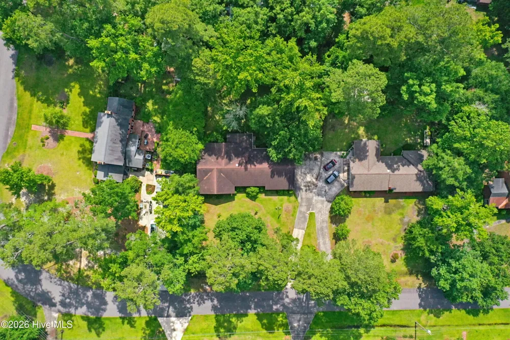 527 Edgewood Circle Whiteville, NC 28472