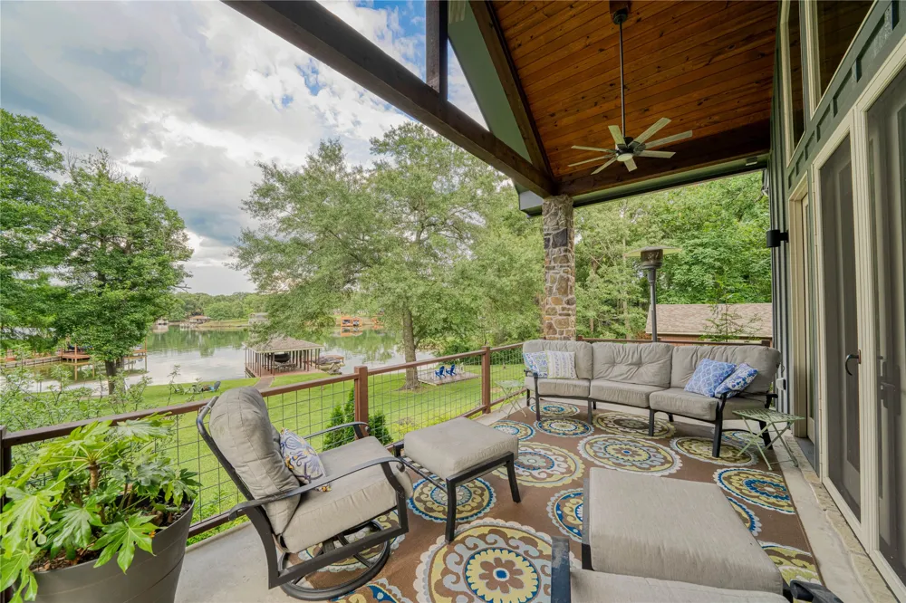 16 County Road 2131 Pittsburg, TX 75686