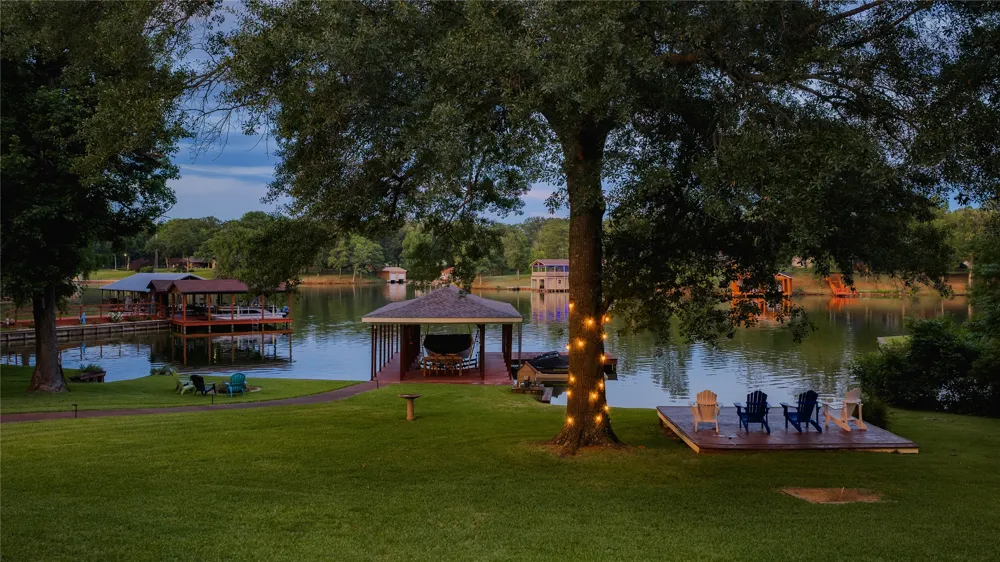 16 County Road 2131 Pittsburg, TX 75686