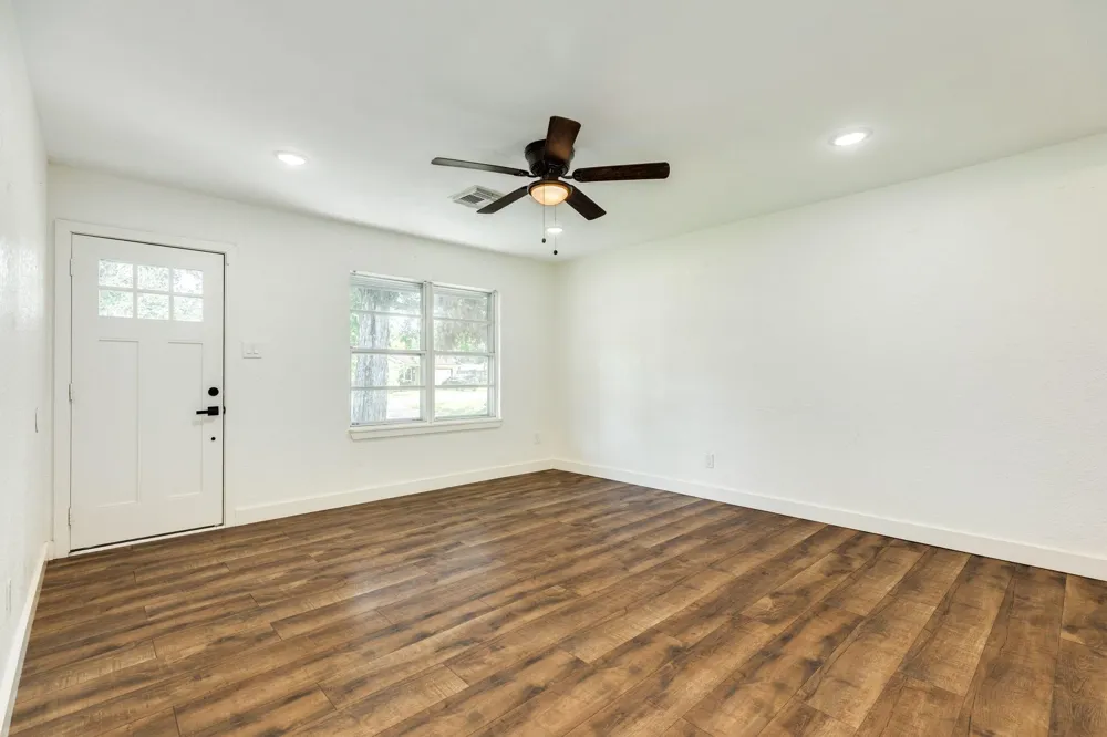 303 Yaupon Street Sweeny, TX 77480