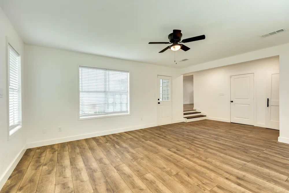 303 Yaupon Street Sweeny, TX 77480