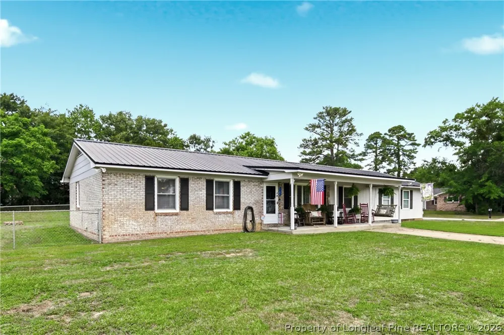4702 Quaker Court Hope Mills, NC 28348