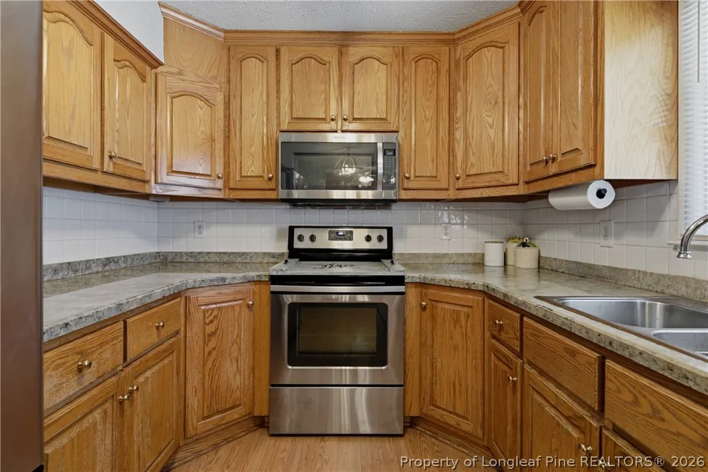 4702 Quaker Court Hope Mills, NC 28348