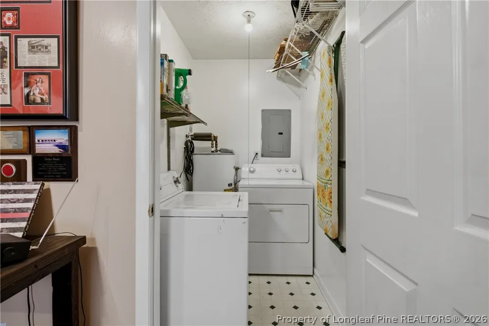 4702 Quaker Court Hope Mills, NC 28348