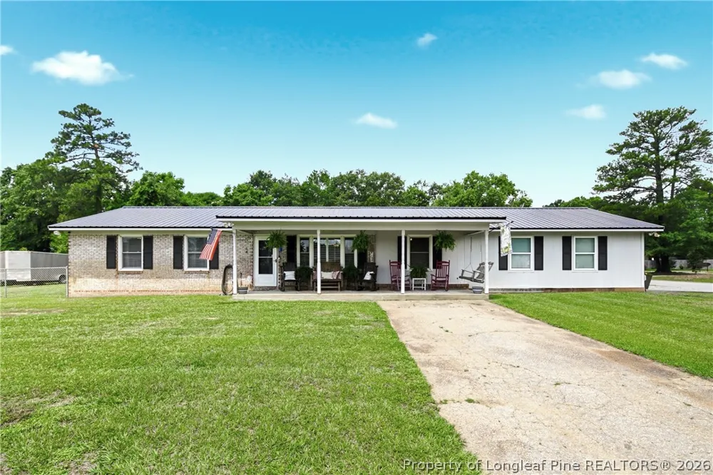 4702 Quaker Court Hope Mills, NC 28348