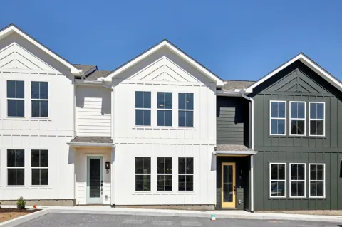 377 Archwood Dr