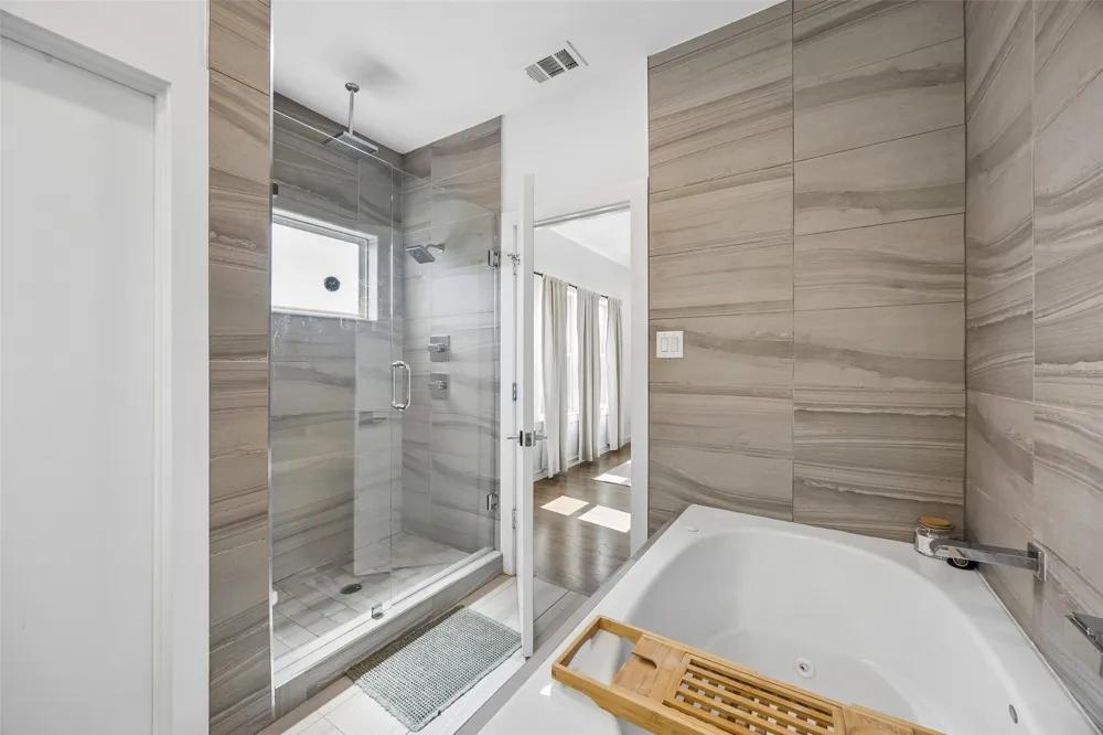 5734 Oram Street #102 Dallas, TX 75206