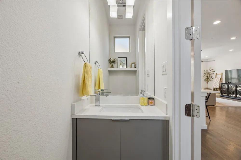 5734 Oram Street #102 Dallas, TX 75206