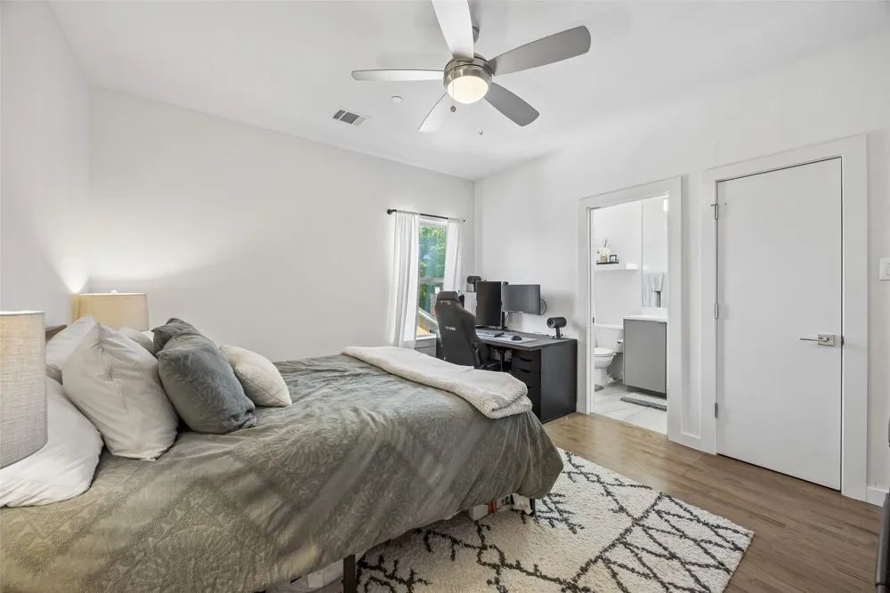 5734 Oram Street #102 Dallas, TX 75206
