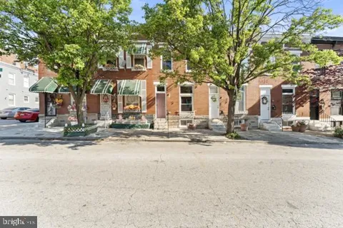 2528 ASHLAND AVENUE