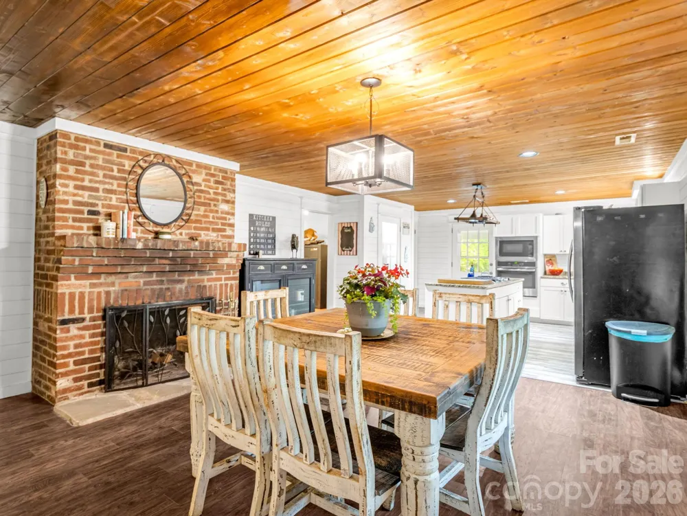 679 Solomon Jones Road Cedar Mountain, NC 28718