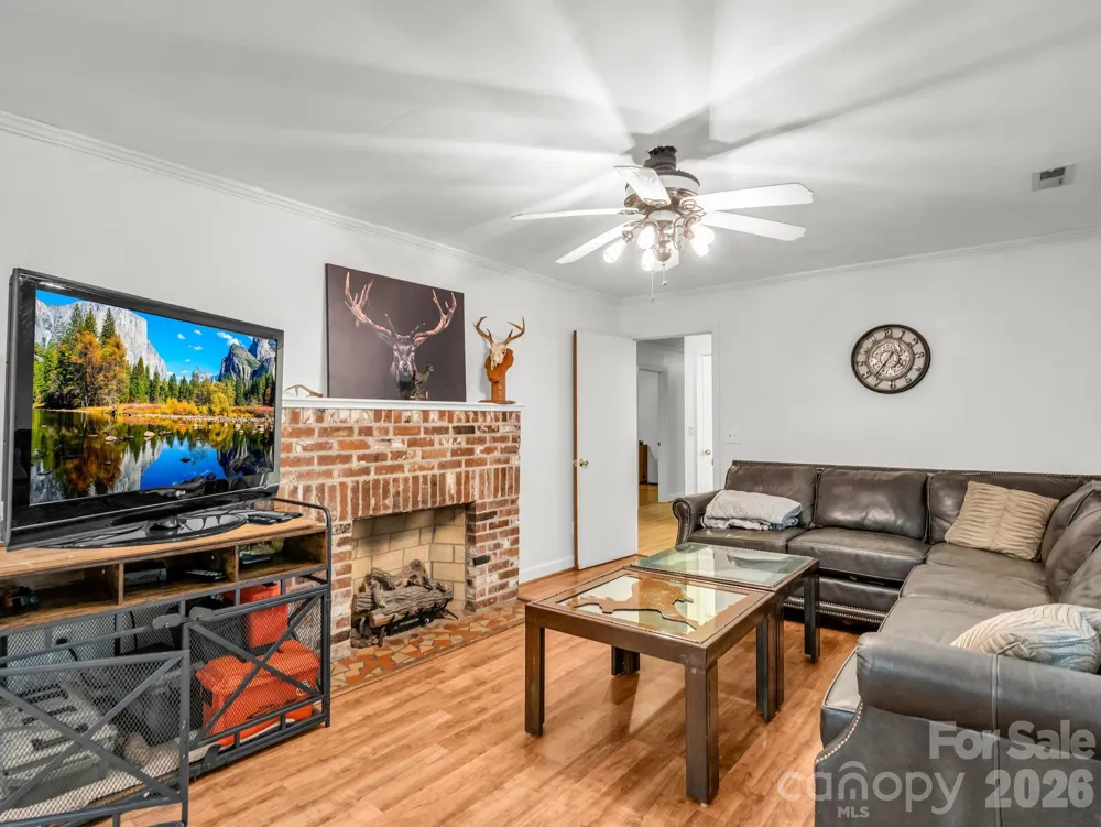 679 Solomon Jones Road Cedar Mountain, NC 28718