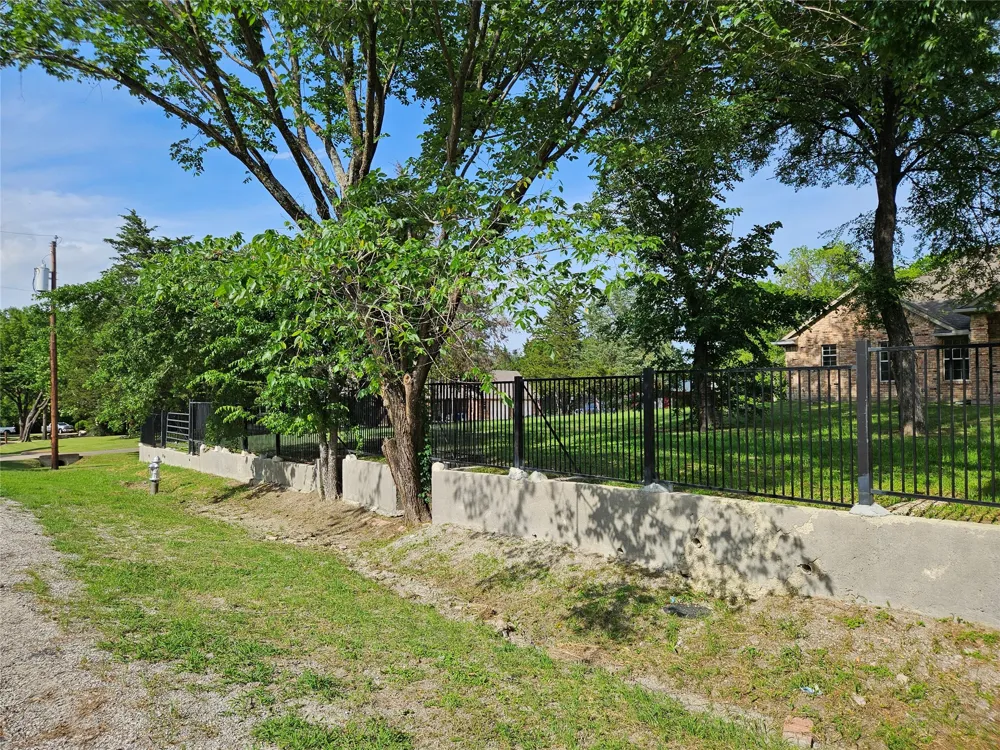 234 E FORK ROAD Sunnyvale, TX 75182