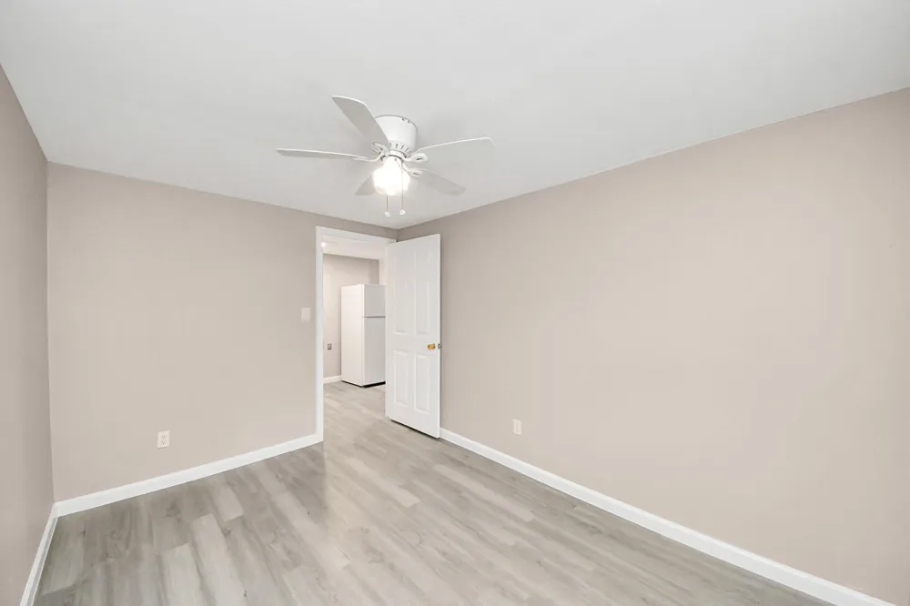 17111 River Road #B Channelview, TX 77530