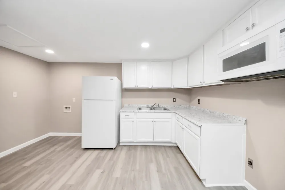 17111 River Road #B Channelview, TX 77530