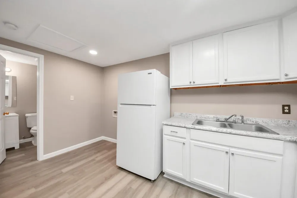 17111 River Road #B Channelview, TX 77530