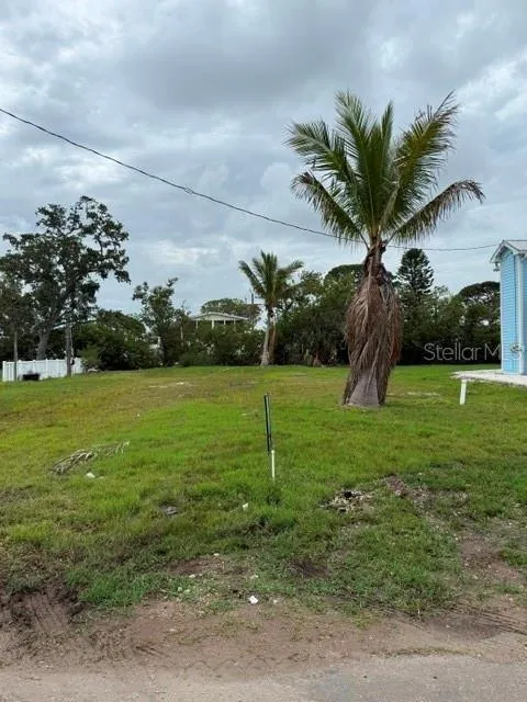 4519 106TH STREET W Bradenton, FL 34210